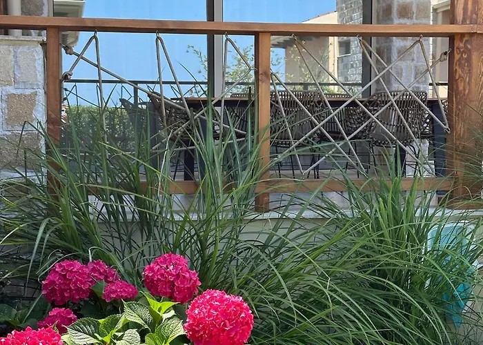 Coral Bay Luxury By Luxury Лозенец