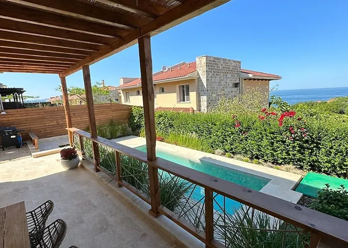 Coral Bay Luxury By Luxury Лозенец