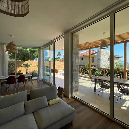 Coral Bay Luxury By Luxury *