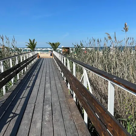 Coral Bay Luxury By Luxury וילה